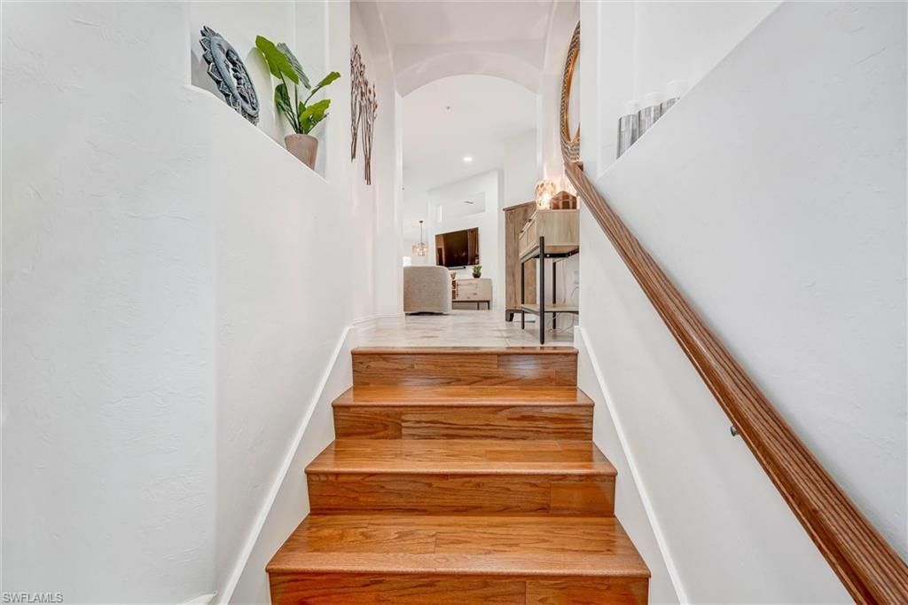 750 Tarpon Cove DR 202, NAPLES, FL 34110 — photo 4