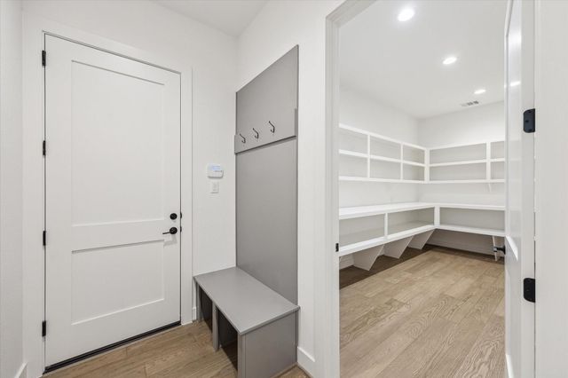 4012 Wild Flower Place, Waller, TX 77484