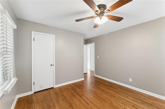 9404 Bradshaw Street, Lenexa, KS 66215