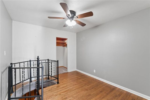 9404 Bradshaw Street, Lenexa, KS 66215