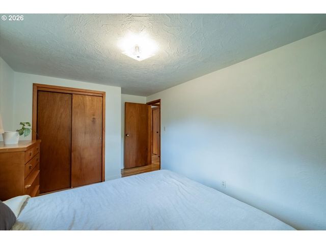 4472 COLOMA Dr Se, Salem, OR 97302