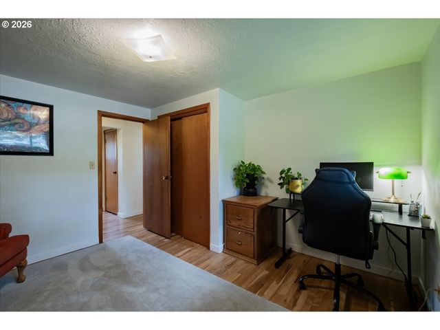 4472 COLOMA Dr Se, Salem, OR 97302