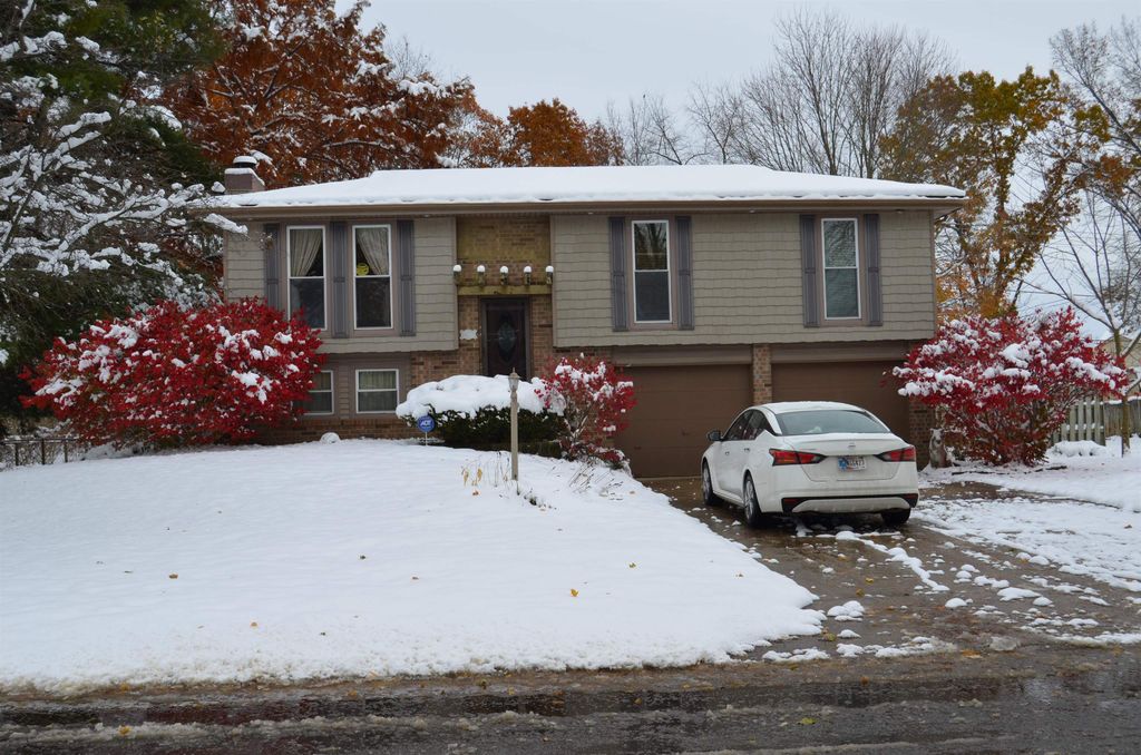 53854 Homeland Drive, Elkhart, IN 46514