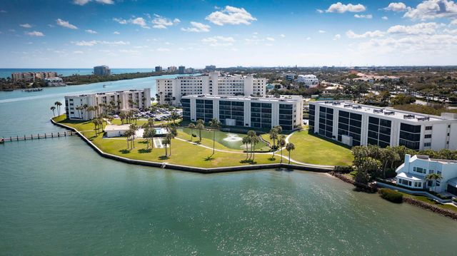 300 Intracoastal Place 303, Tequesta, FL 33469