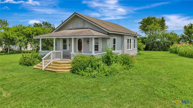 195 Wall Lane, Port Lavaca, TX 77979