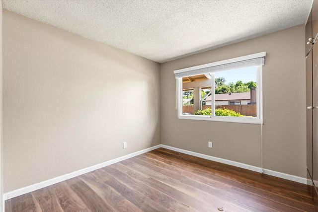 8511 Erinbrook Way, Sacramento, CA 95626