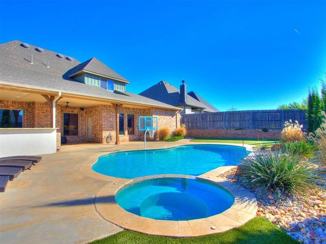 3332 NW 188th Street, Edmond, OK 73012