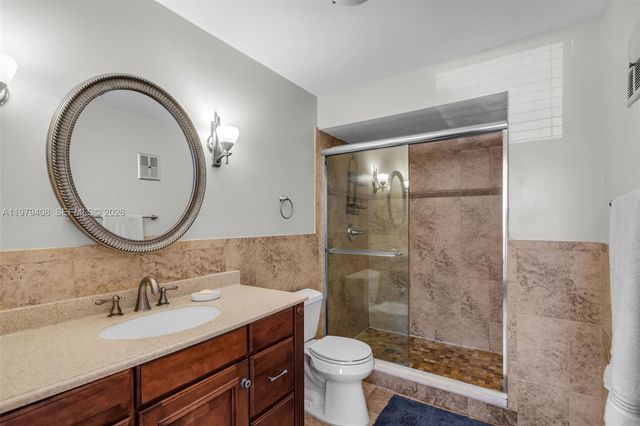 1305 NW 122nd Ter, Pembroke Pines, FL 33026