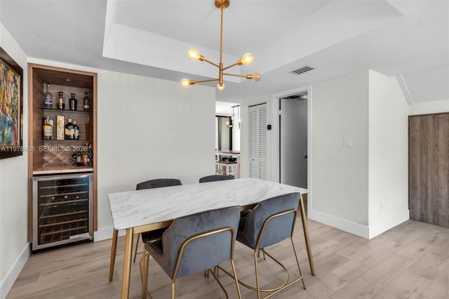 1305 NW 122nd Ter, Pembroke Pines, FL 33026