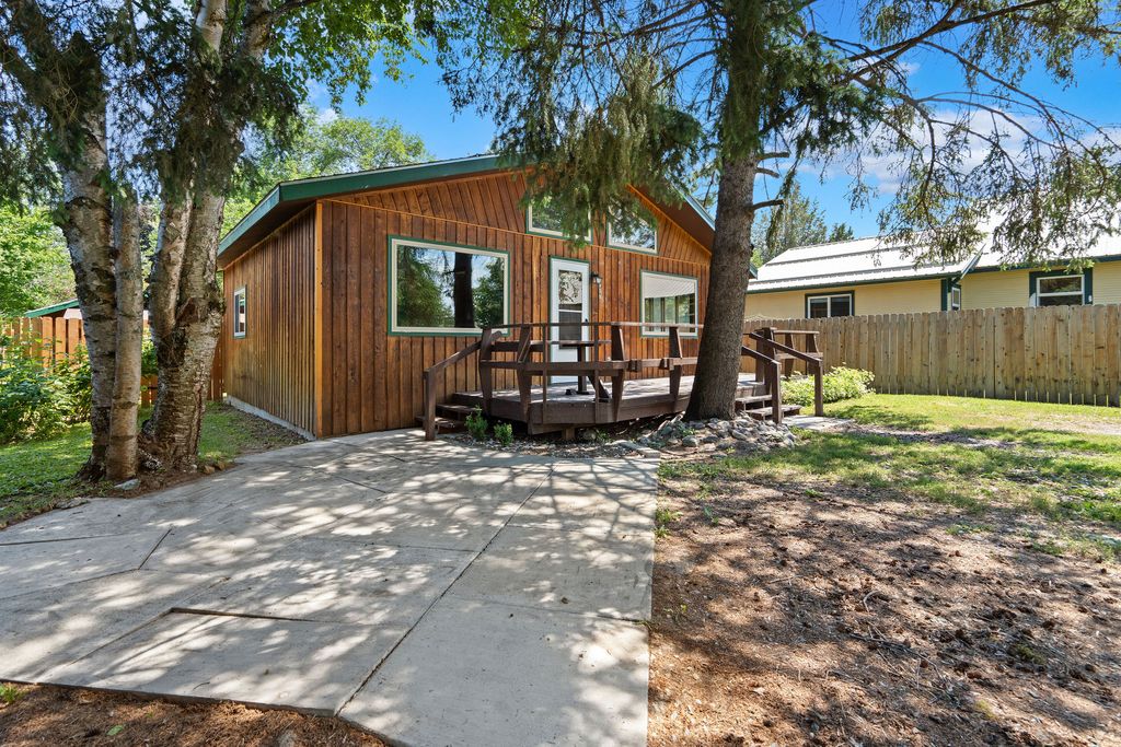 Image 1 of property listing at 559 Somers Avenue, Whitefish, MT 59937