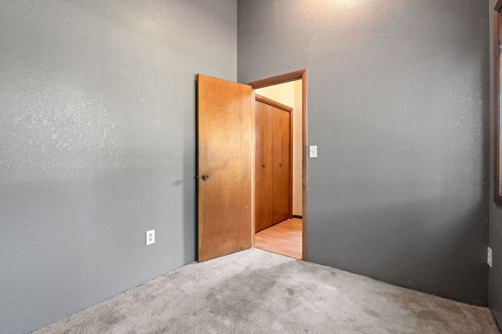 Image 24 of property listing at 559 Somers Avenue, Whitefish, MT 59937