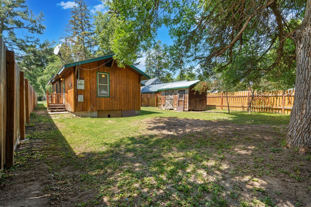 Image 39 of property listing at 559 Somers Avenue, Whitefish, MT 59937
