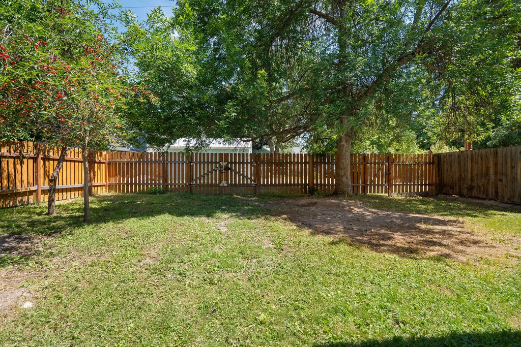Image 42 of property listing at 559 Somers Avenue, Whitefish, MT 59937