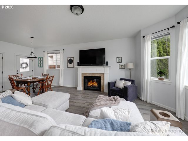 2991 25TH Ave, Forest Grove, OR 97116