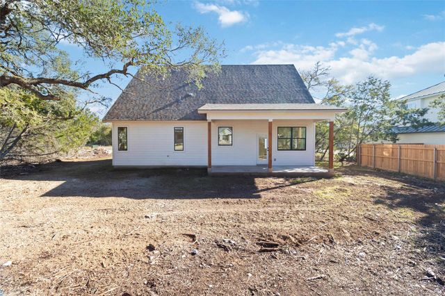 17 Stardust CIR, Wimberley, TX 78676