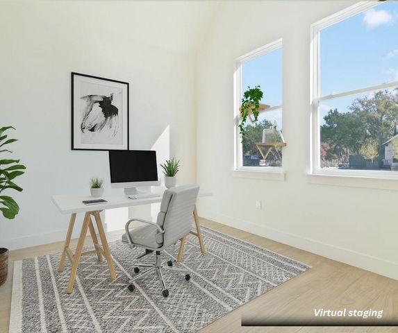 17 Stardust CIR, Wimberley, TX 78676