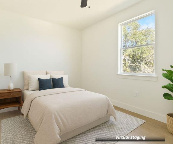 17 Stardust CIR, Wimberley, TX 78676