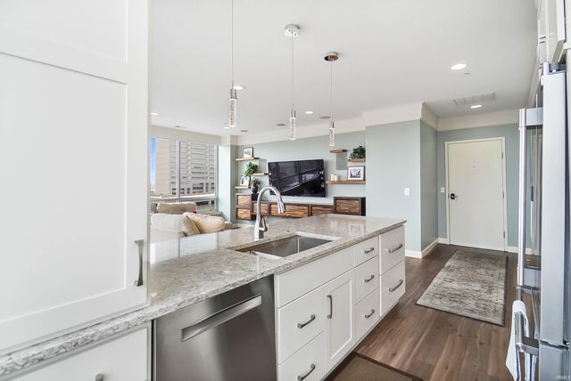 203 E Berry St Ste 805, Fort Wayne, IN 46802