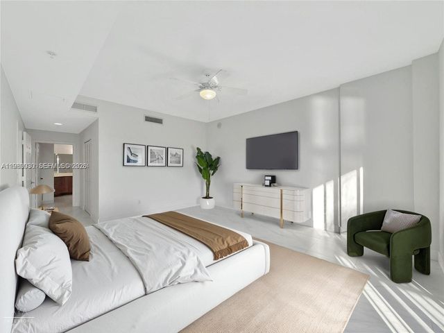 8390 SW 72nd Ave 106, Miami, FL 33143