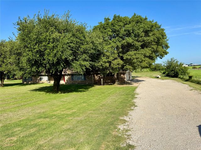 4170 S Fm 51, Decatur, TX 76234