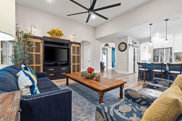 160 Sweet Tea Lane, Freeport, FL 32439