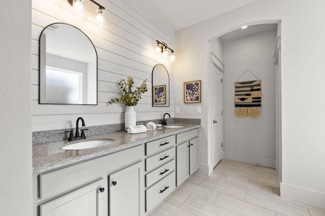 160 Sweet Tea Lane, Freeport, FL 32439