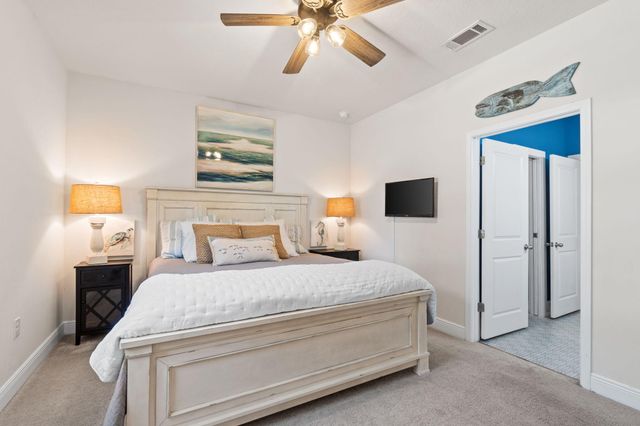 160 Sweet Tea Lane, Freeport, FL 32439