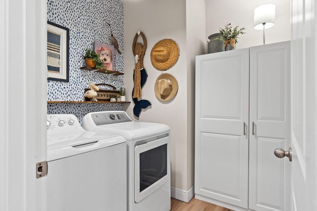 160 Sweet Tea Lane, Freeport, FL 32439