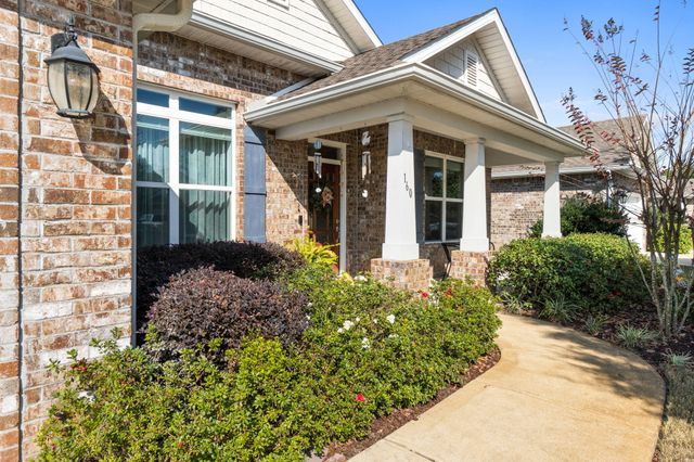 160 Sweet Tea Lane, Freeport, FL 32439