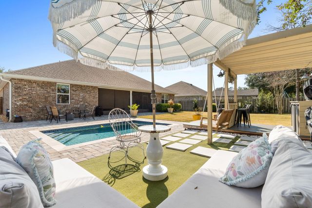 160 Sweet Tea Lane, Freeport, FL 32439