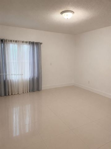 1507 NW 100th St, Miami, FL 33147