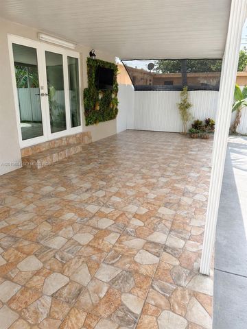 1507 NW 100th St, Miami, FL 33147
