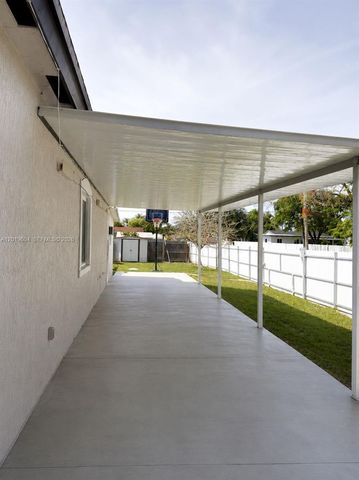 1507 NW 100th St, Miami, FL 33147