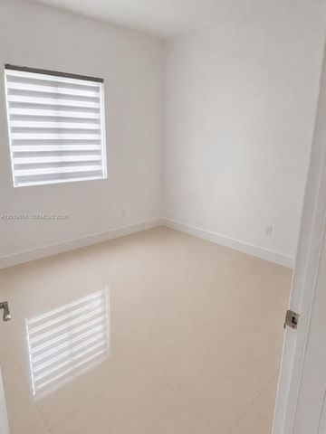 1507 NW 100th St, Miami, FL 33147