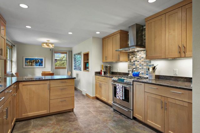 322 Robin Parkway, Madison, WI 53705