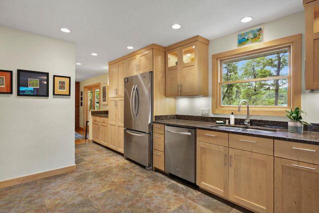 322 Robin Parkway, Madison, WI 53705