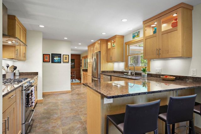 322 Robin Parkway, Madison, WI 53705