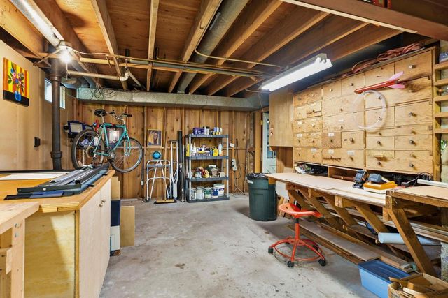 322 Robin Parkway, Madison, WI 53705