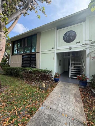 761 NE 199th St 102, Miami, FL 33179