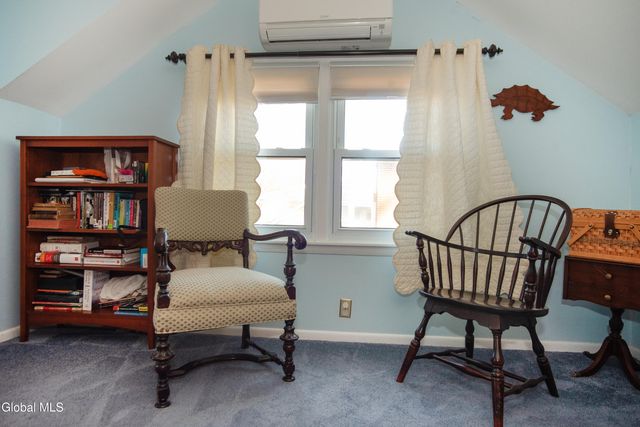 1046 Manas Drive, Rotterdam, NY 12303