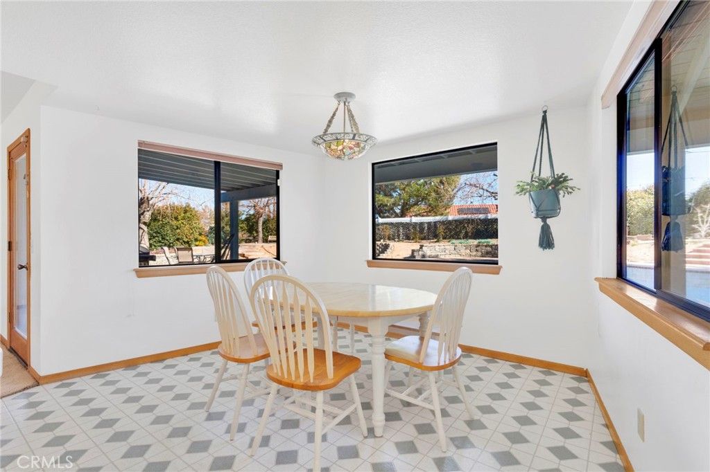 Image 21 of property listing at 7225 Amanda Way, Hesperia, CA 92345