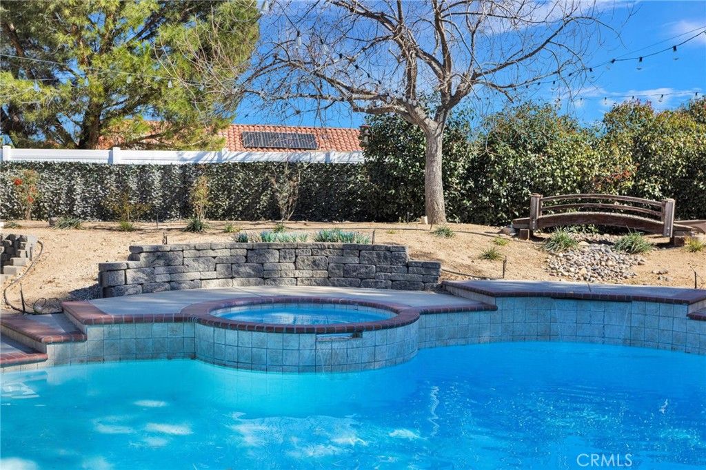 Image 8 of property listing at 7225 Amanda Way, Hesperia, CA 92345