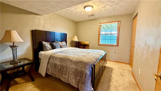 6949 Shannon Road, Verona, PA 15147