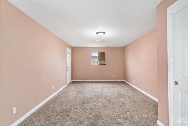 1729 Melody Lane, Bakersfield, CA 93308