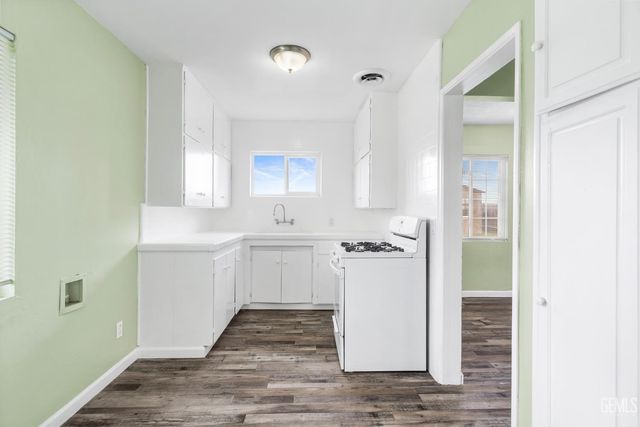 1729 Melody Lane, Bakersfield, CA 93308