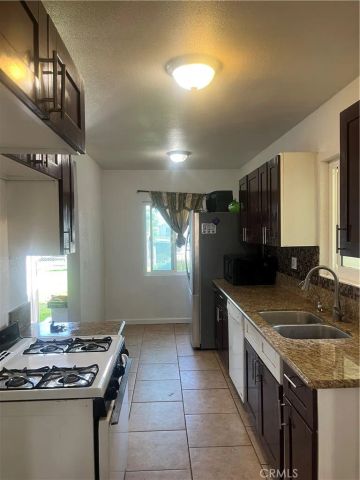 5617 29TH Street, Jurupa Valley, CA 92509