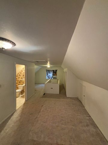 706 Kern, Waterloo, IA 50703