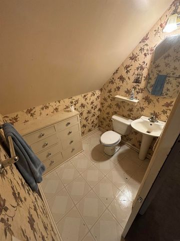 706 Kern, Waterloo, IA 50703