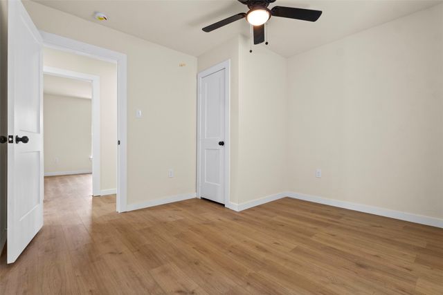 153 Avondale Avenue, Azle, TX 76020