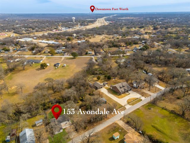 153 Avondale Avenue, Azle, TX 76020